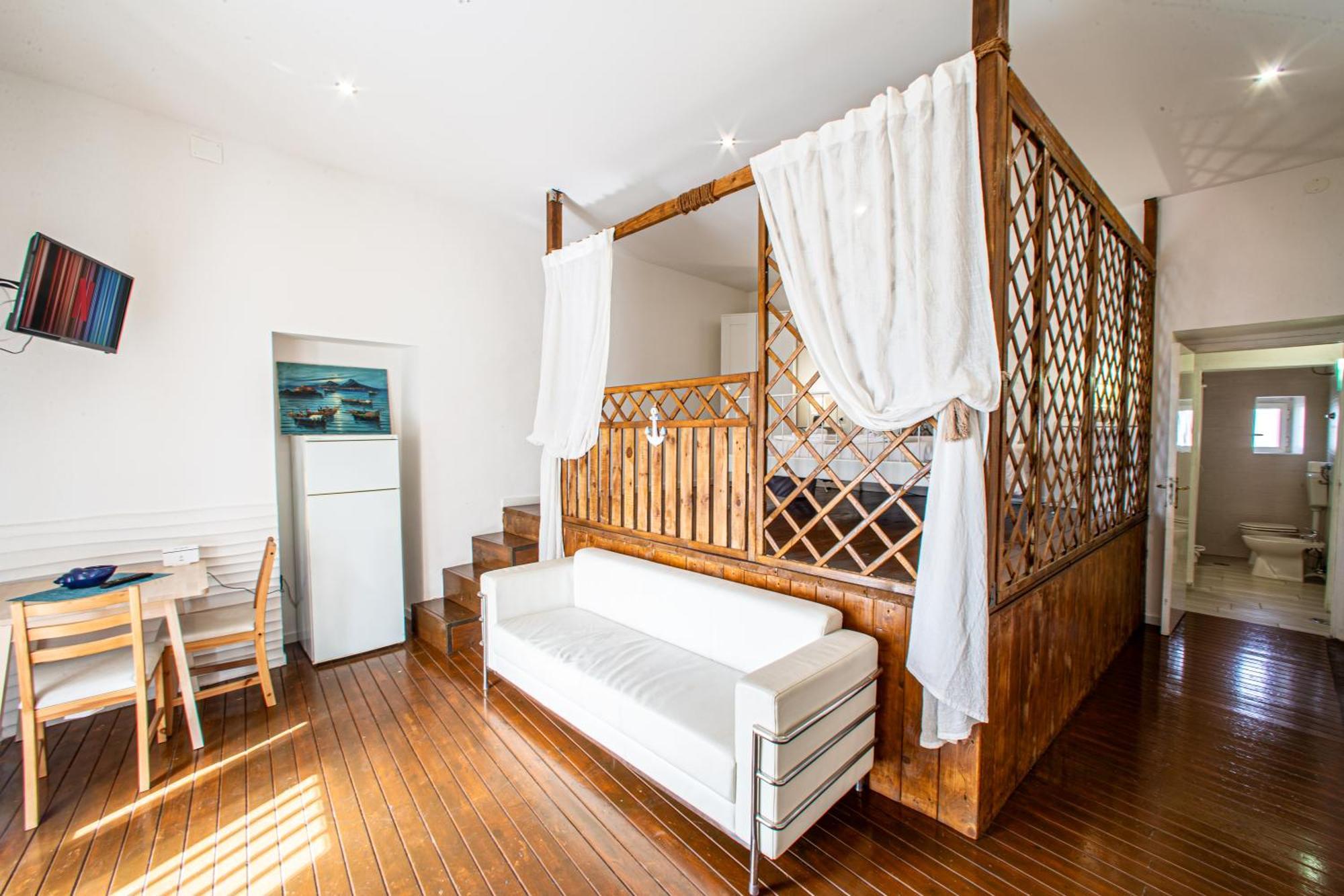 Mh Suites Rooms Apartments Bacoli Exteriér fotografie