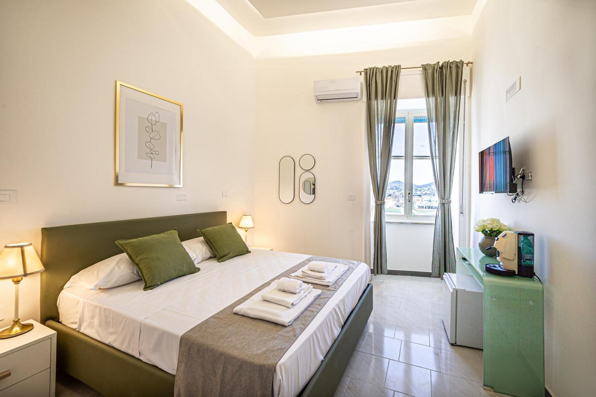 Mh Suites Rooms Apartments Bacoli Exteriér fotografie